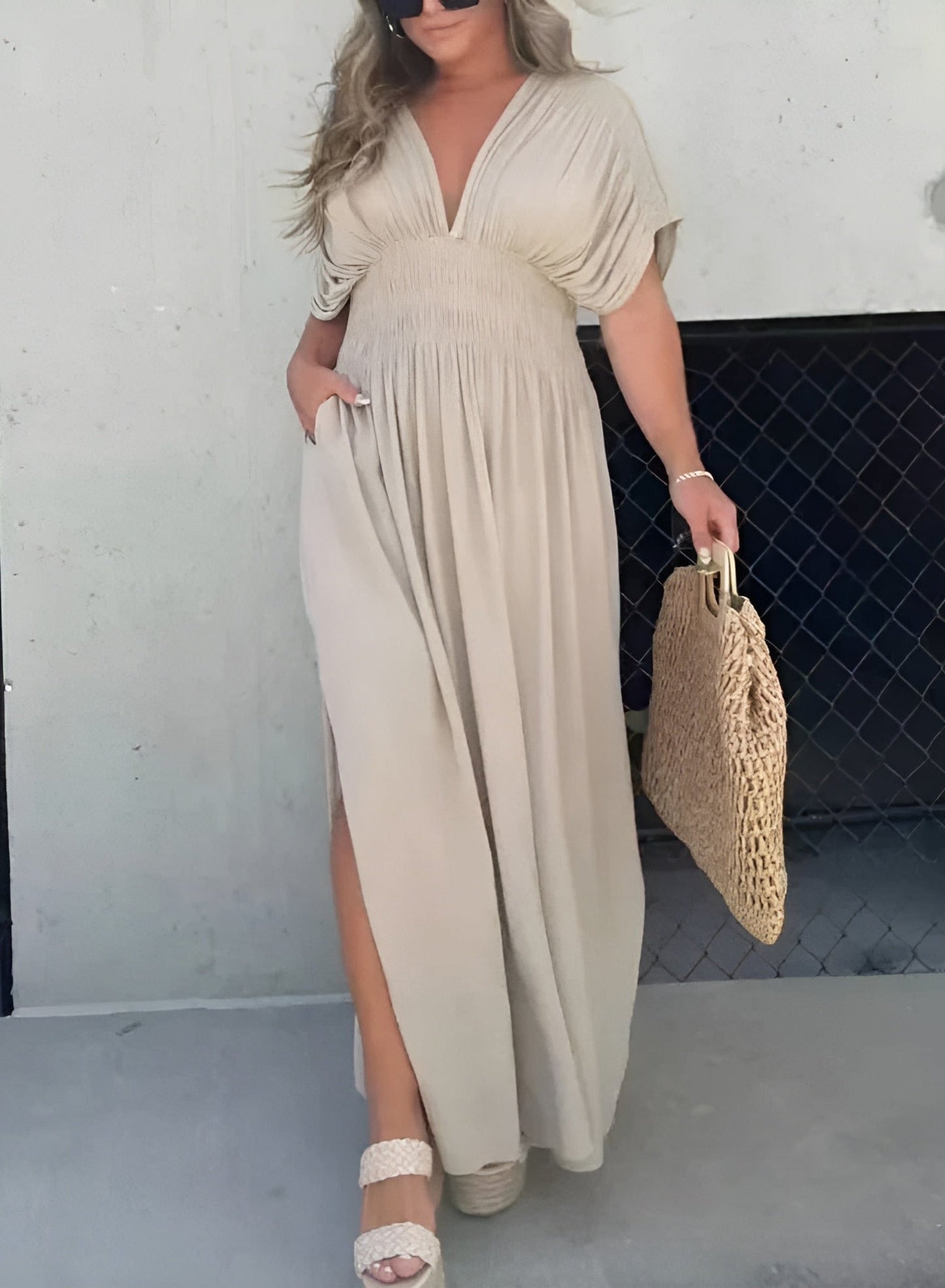 TARA | V-neck Maxi dress